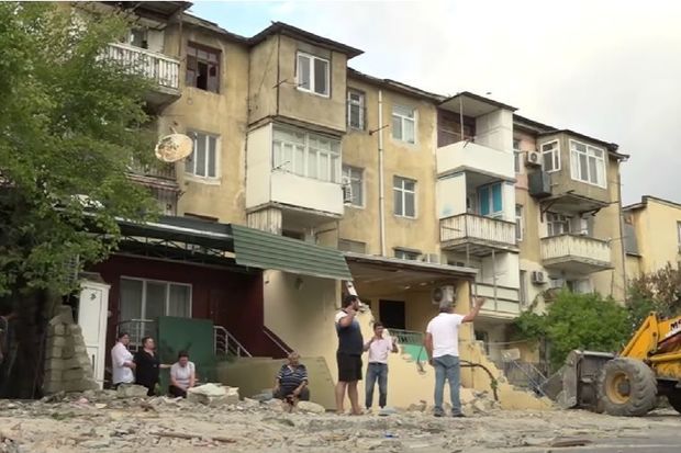 DİQQƏT: Sökülən mənzilə görə bu qədər kompensasiya alacaqsınız