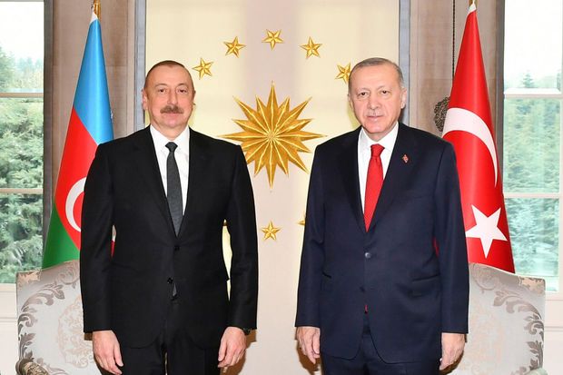 Ərdoğan Azərbaycan Prezidenti İlham Əliyevlə telefonla danışdı