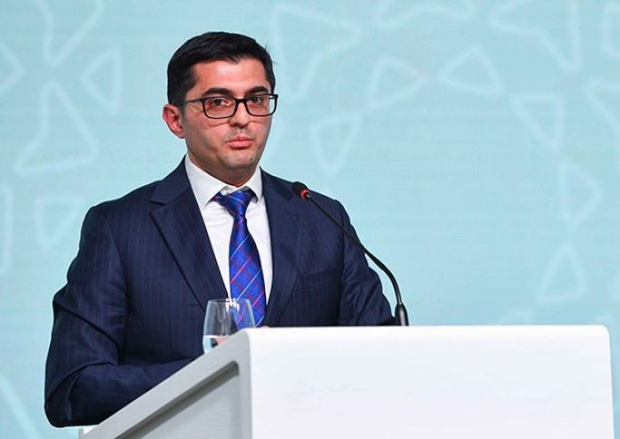 Rüfət Əzizov bu universitetə rektor təyin edildi