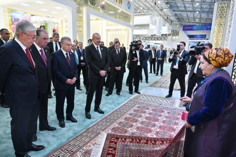Düşənbədə 5-ci Məşvərət görüşündə iştirak edən dövlət başçıları “EKSPO Mərkəzi Asiya 2023” sərgisi ilə tanış olublar -   YENİLƏNDİ
