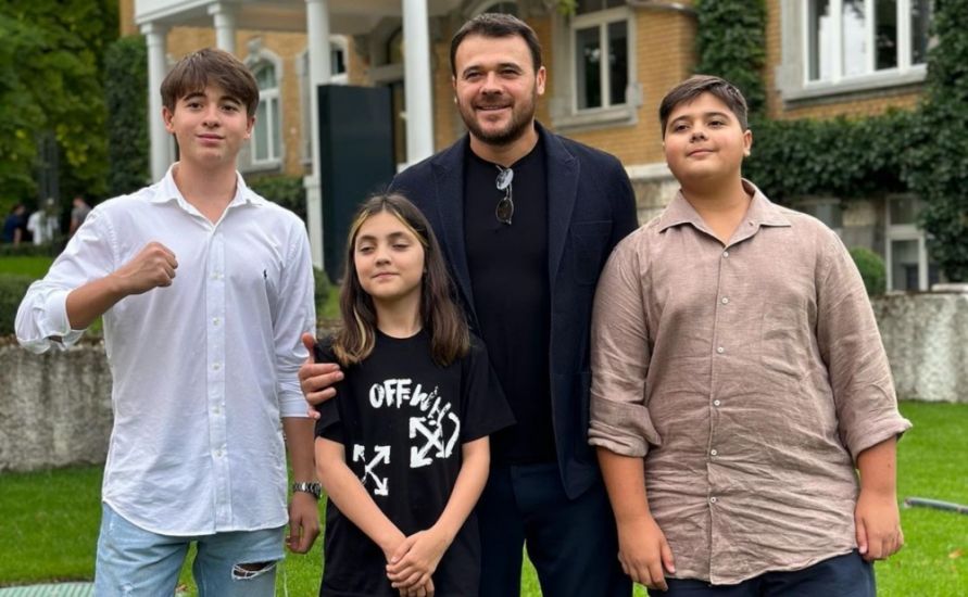 Emin Ağalarov övladları ilə bağlı paylaşım etdi -    FOTO