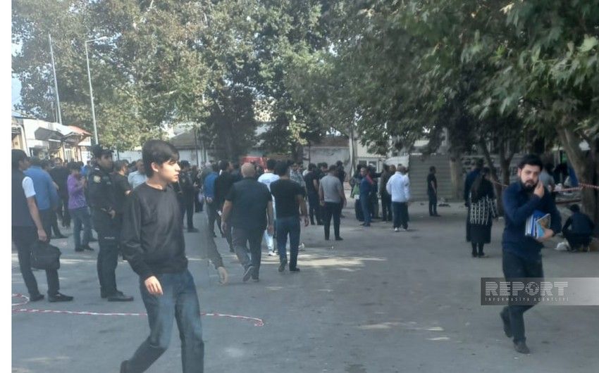 Gəncədə ticarət mərkəzinin bir hissəsi çökdü