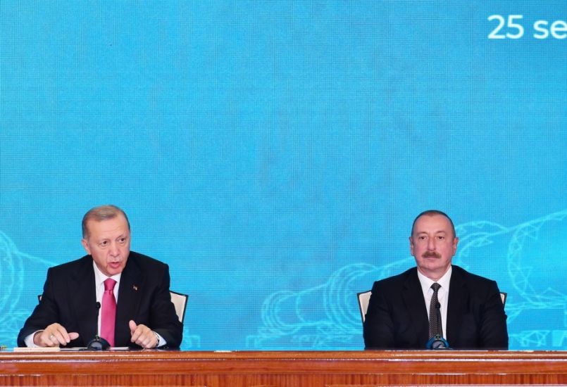 Ərdoğan: Azərbaycanlı qardaşlarımız Türk millətinin ədalət və mərhəmətini bütün dünyaya göstərdilər