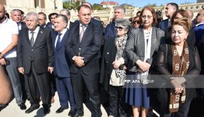 Millət vəkili Qənirə Paşayeva dəfn olundu -   FOTO - YENİLƏNDİ - 2 — foto 15