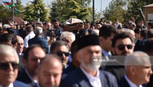 Millət vəkili Qənirə Paşayeva dəfn olundu -   FOTO - YENİLƏNDİ - 2 — foto 9