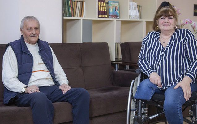 Azərbaycanda qadın 40 il əvvəl boşandığı ərini Qocalar evində tapdı -     VİDEO