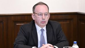 Samir Nuriyev Asiya İnkişaf Bankının departamentinin Baş direktorunu COP29-a hazırlıqla bağlı məlumatlandırdı -   FOTO — foto 2