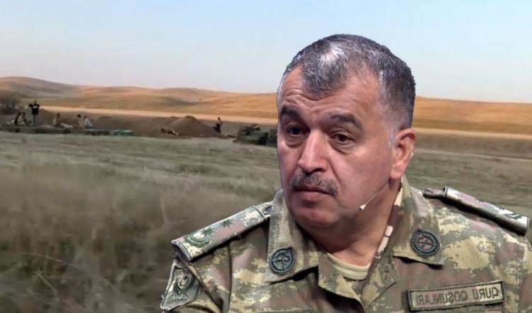 "Yekə-yekə kişilərdi, medal taxır, çıxır şəhərə..." -     Polkovnik qazilərdən gileyləndi