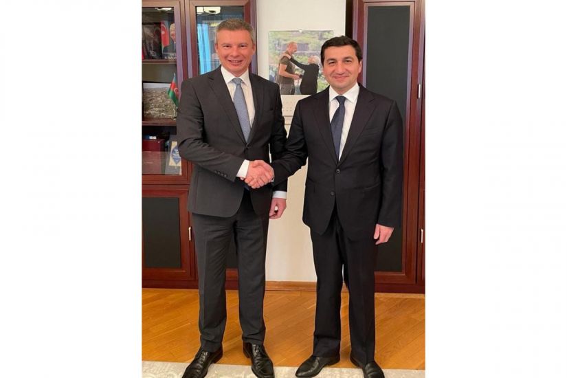 Hikmət Hacıyev Ukrayna səfirini qəbul etdi