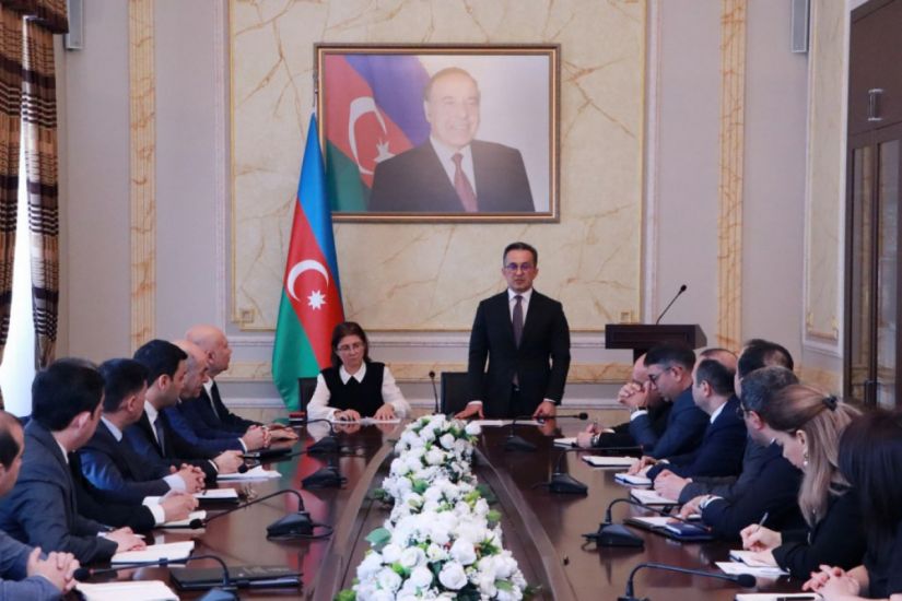 Dini Qurumlarla İş üzrə Dövlət Komitəsinin sədri kollektivə təqdim olundu