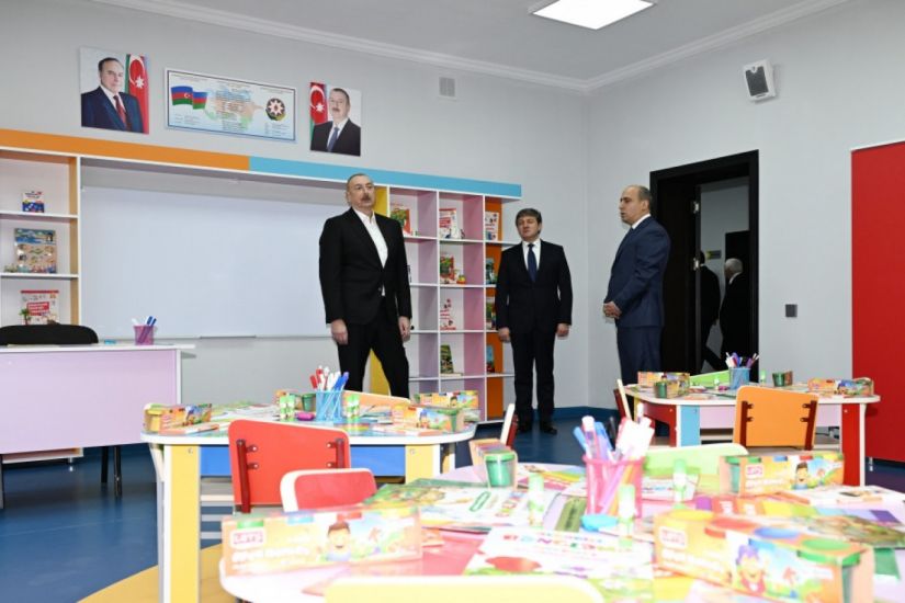 Qəbələnin Bum qəsəbəsində tam orta məktəbin yeni binası istifadəyə verilib -   FOTO - YENİLƏNDİ