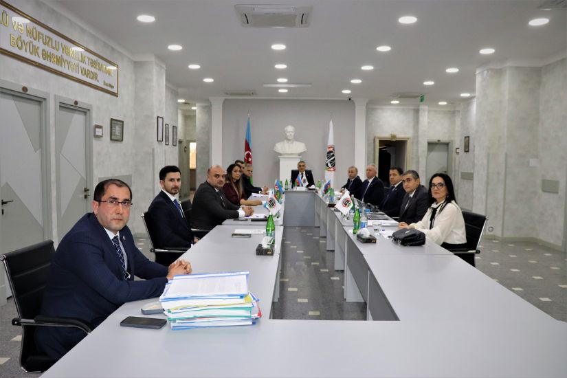 Vəkillər Kollegiyası Rəyasət Heyətinin növbəti iclası keçirilib