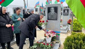 Abşeron rayonunda Ramazan bayramında şəhidlərimiz ziyarət edilib -       FOTOLAR — foto 2