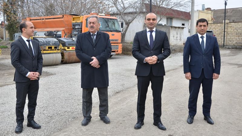 İcra Hakimiyyətindən narazı qalan fermer söyüş söydü -     Həbs edildi