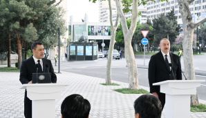 İlham Əliyev və Sadır Japarov Bakıda Çingiz Aytmatovun abidəsinin açılış mərasimində iştirak ediblər -     YENİLƏNDİ — foto 7