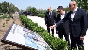 Prezident İlham Əliyev və Prezident Sadır Japarov Ağdam Cümə məscidinin bərpadan sonra açılışında iştirak ediblər -     FOTO - YENİLƏNDİ — foto 1