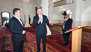 Prezident İlham Əliyev və Prezident Sadır Japarov Ağdam Cümə məscidinin bərpadan sonra açılışında iştirak ediblər -     FOTO - YENİLƏNDİ — foto 4