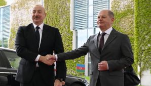 Prezident İlham Əliyevin Berlində Almaniyanın Kansleri Olaf Şolts ilə təkbətək görüşü olub -   YENİLƏNDİ - FOTOLAR — foto 1