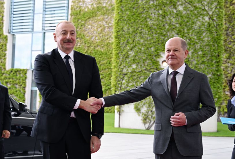 Prezident İlham Əliyevin Berlində Almaniyanın Kansleri Olaf Şolts ilə təkbətək görüşü olub -   YENİLƏNDİ - FOTOLAR