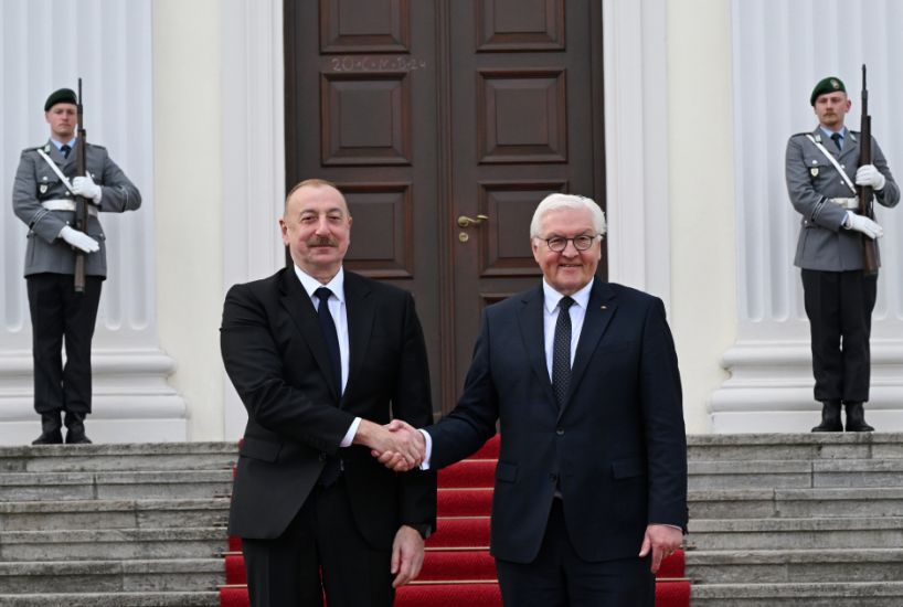 Prezident İlham Əliyevin Almaniya Prezidenti Frank-Valter Ştaynmayer ilə təkbətək görüşü olub -         YENİLƏNDİ