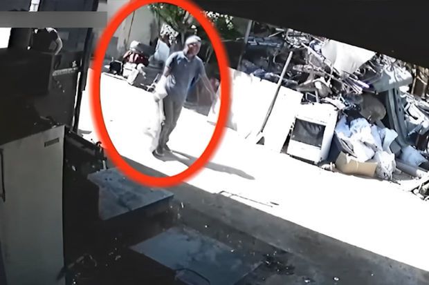 Asan yolla pul qazanmaq istəyi başlarına bəla oldu: Oğurlanan malların satış anının anbaan görüntüləri -     VİDEO