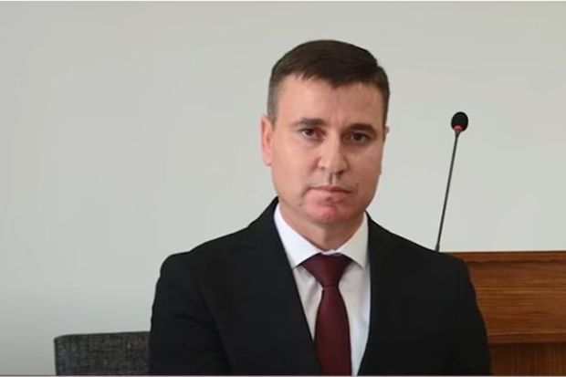 Yeni təyin olunan icra başçısı kimdir? -     DOSYE