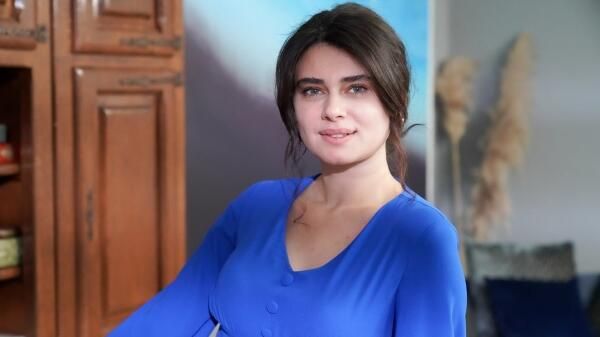 Gözəlliyi ilə Türkiyəni fəth edən azərbaycanlı aktrisanın yaşı təəccübləndirir -        FOTO