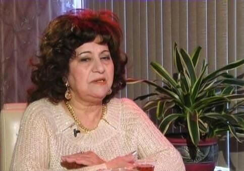 Oğlu ilə eyni gündə fəxri ad alan Xalq artisti:     "Dərin stress keçirmişəm" - FOTO