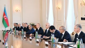 Azərbaycan və Rusiya prezidentlərinin geniş tərkibdə görüşü olub -   FOTO - YENİLƏNDİ — foto 2