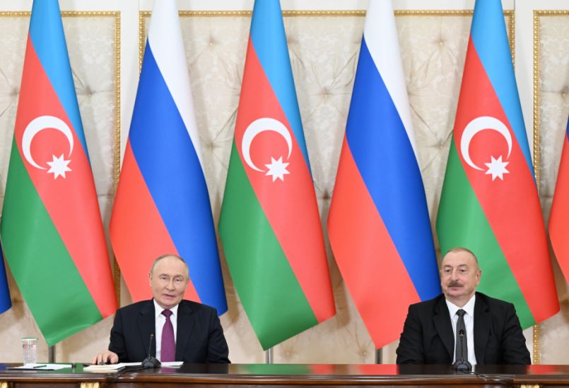 Vladimir Putin rus dilinə göstərilən diqqətə görə Prezident İlham Əliyevə təşəkkürünü bildirdi