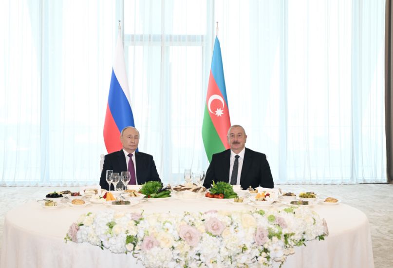 Bakıda Prezident İlham Əliyevin adından Rusiya Prezidenti Vladimir Putinin şərəfinə dövlət ziyafəti verildi -     FOTO - YENİLƏNDİ