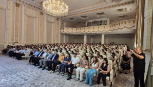 Səbinə Salmanovanın seçicilərlə görüşü davam edir -   FOTOLAR — foto 1