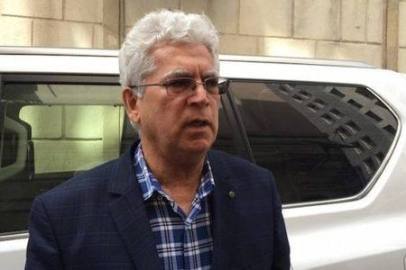 Tanınmış vəkil nitqini itirib -     Ailəsi açıqladı