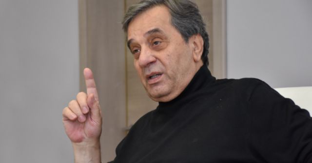 Xalq artisti: “Bu gün efirə köynəksiz çıxıb, əxlaqsız ifadələr işlətmək olar” -     VİDEO