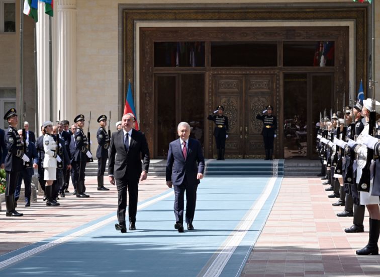 Azərbaycan Prezidenti İlham Əliyevin Daşkənddə rəsmi qarşılanma mərasimi keçirilib -   YENİLƏNDİ - FOTO