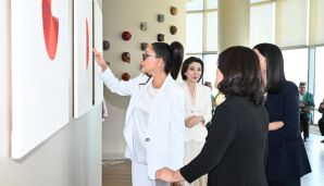 Azərbaycanın və Özbəkistanın birinci xanımları və qızları Daşkənddə sərgi ilə tanış olub və Özbəkistan milli geyimlərindən ibarət kolleksiyaya baxıblar -   FOTO - YENİLƏNDİ — foto 11