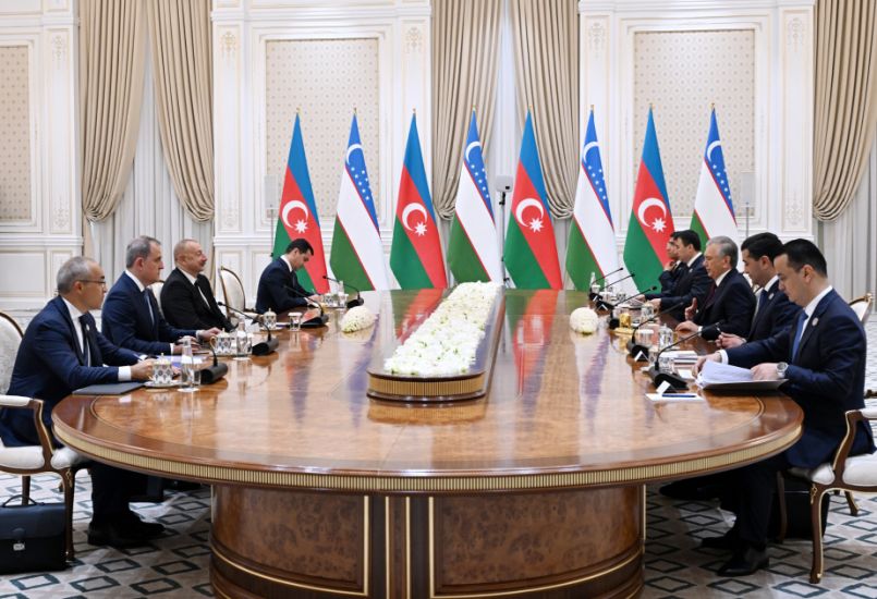 Daşkənddə Azərbaycan və Özbəkistan prezidentlərinin məhdud tərkibdə görüşü olub -   YENİLƏNDİ