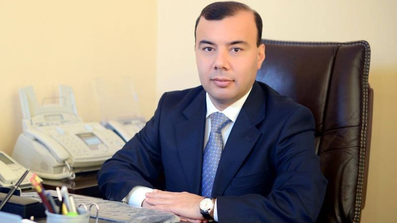Özünü deputat Azay Quliyev kimi təqdim etdi... -     Hacı Xaliq Bəşər həbs olundu