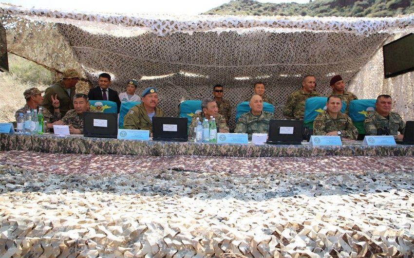 Baş Qərargah rəisi Qazaxıstanda "Altın Kıran - 2024" təlimini izlədi