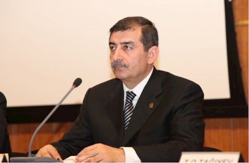 İcra başçısından qanunsuz tapşırıq: Seçkidə Heydər Əsədova səs verilsin!