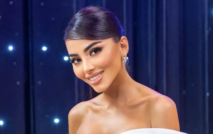 Nanə bahalı üzüyünü nümayiş etdirdi -     FOTO