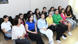 Layihə qiymətləndirməsi:     karyera inkişafı, təkmilləşən biznes ideyaları və yaranan əlaqələr… - FOTOLAR — foto 10