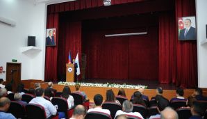 Kamaləddin Qafarov seçicilərlə görüşüb -     FOTOLAR — foto 1
