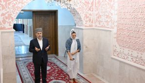 Azərbaycanın birinci xanımı Mehriban Əliyeva Bibiheybət ziyarətgah kompleksini ziyarət etdi -       FOTO — foto 2