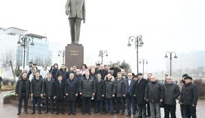 Həştərxan vilayətində Ümummilli Lider Heydər Əliyevin anım tədbirləri keçirilib — foto 2