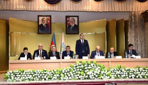 Xətai rayonunda Ulu Öndər Heydər Əliyevin anım günü ilə əlaqədar tədbir keçirilib -   FOTOLAR — foto 8