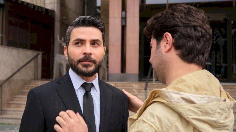 Elçin həmkarlarını ağ yuyub qara sərdi:     “Təhqir olunmaqdan...”