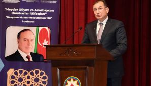 Naxçıvanda “Heydər Əliyev və Azərbaycan həmkarlar ittifaqları” mövzusunda konfrans keçirilib -        FOTOLAR — foto 1