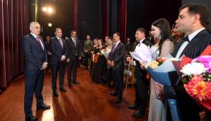 Naxçıvanda “Heydər Əliyev və Azərbaycan həmkarlar ittifaqları” mövzusunda konfrans keçirilib -        FOTOLAR — foto 13