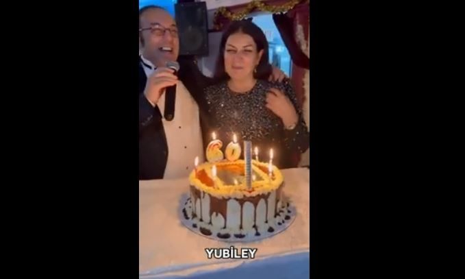 Yubileyini xanımı ilə belə keçirdi -     VİDEO